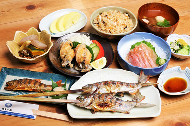 あまごの味わいコースの画像